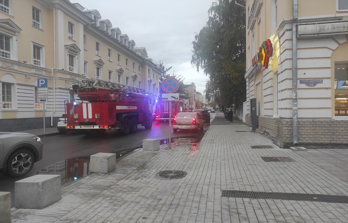 В Твери в гостинице «Звезда» закоротило проводку