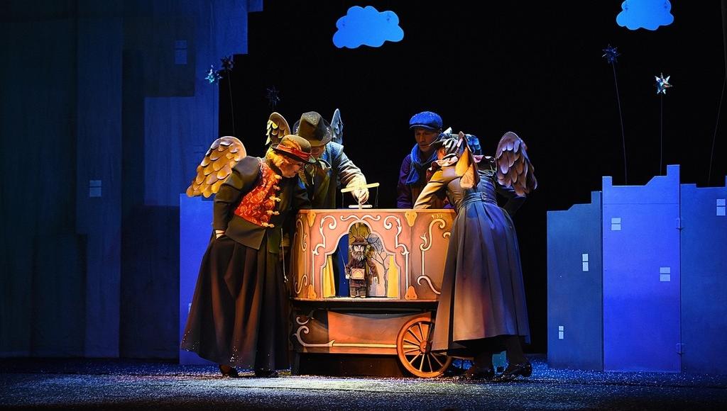 В Тверском театре кукол в рамках акции «Доступный театр» покажут «Дары волхвов»