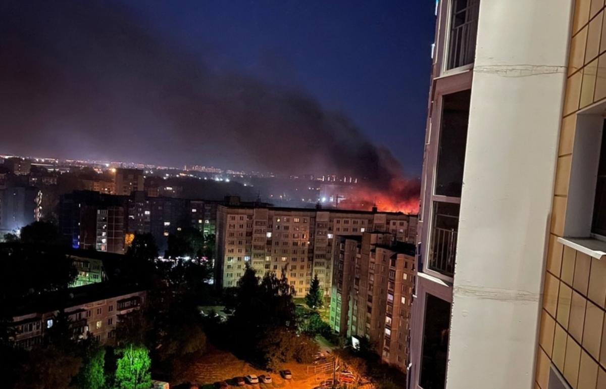 В Твери МЧС сообщило подробности ночного пожара на Петербургском шоссе 