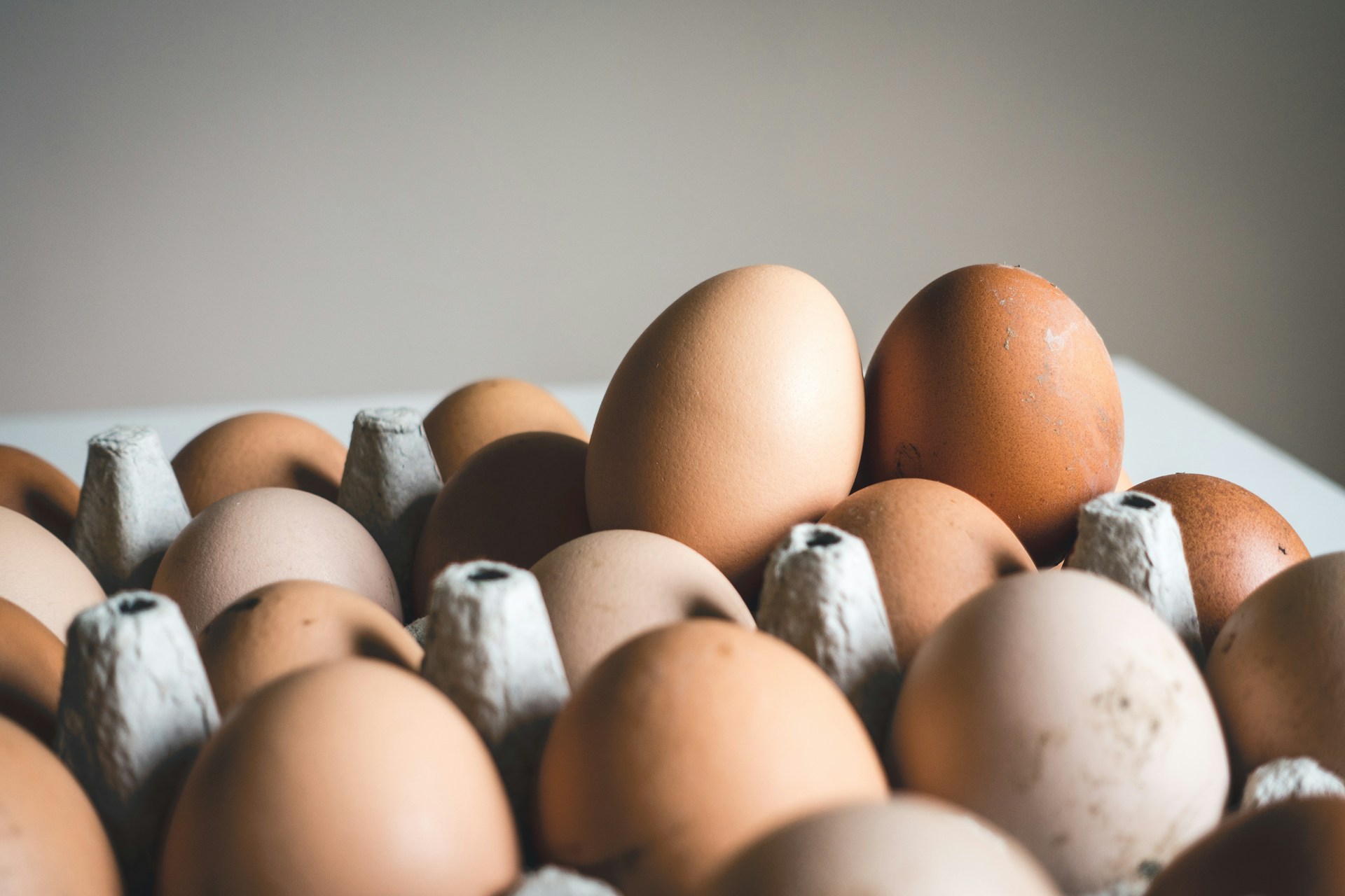 Яйца продолжают дорожать в магазинах Тверской области