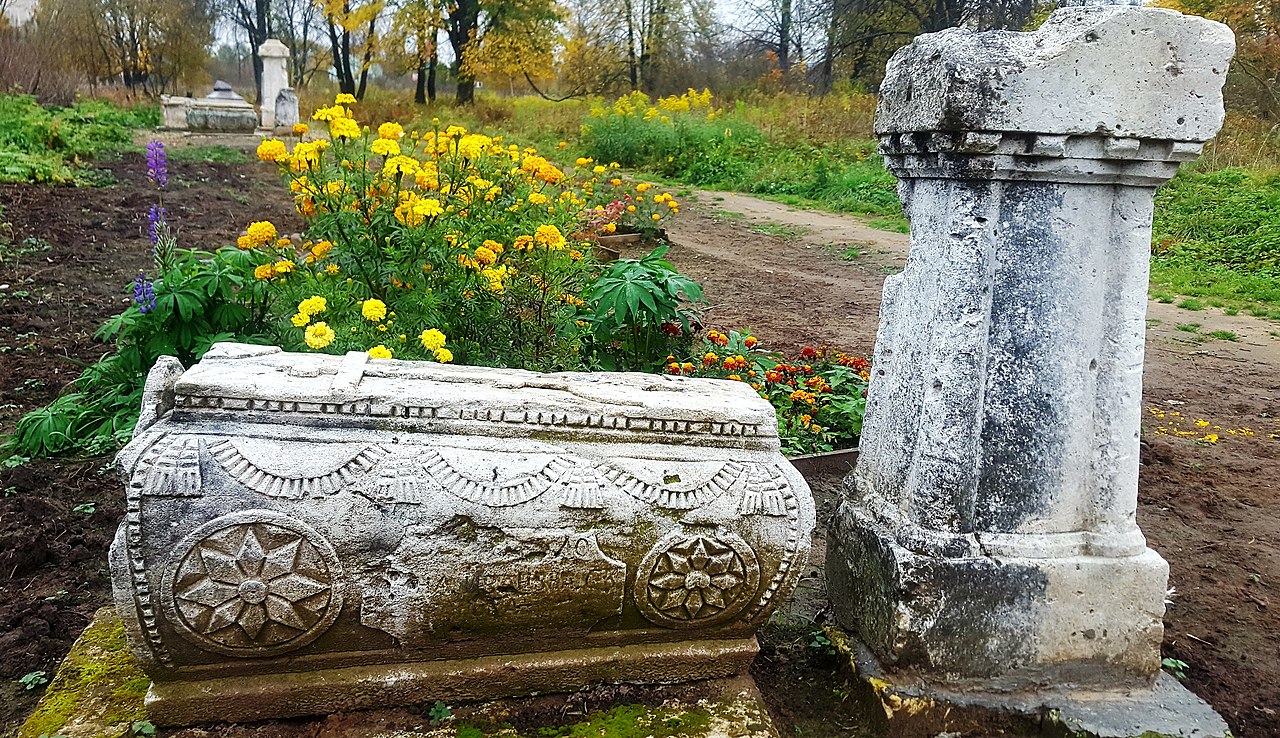 На благоустройство Волынского кладбища в Твери могут выделить 49 млн рублей
