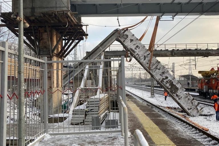 На ОЖД устраняют сбой в движении пригородных поездов между Тверью и Москвой