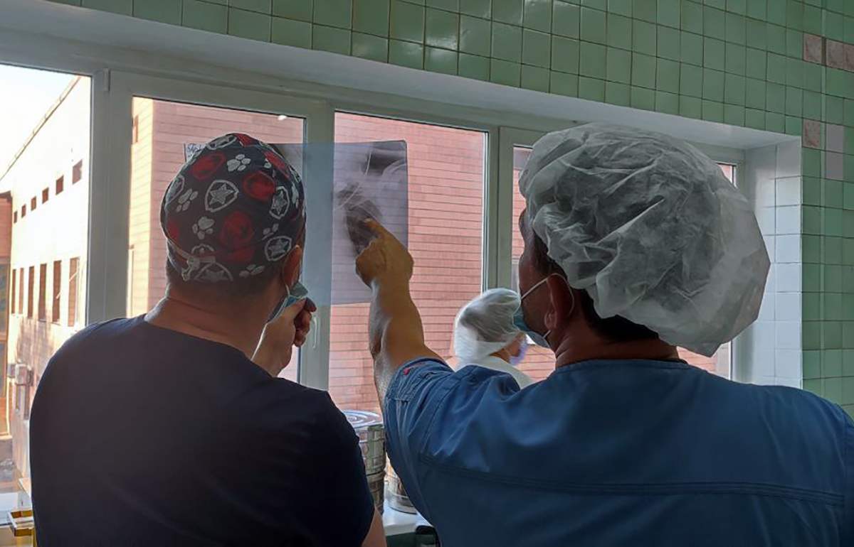 Медики из Твери за две недели в ЛНР оказали помощь более 700 пациентам