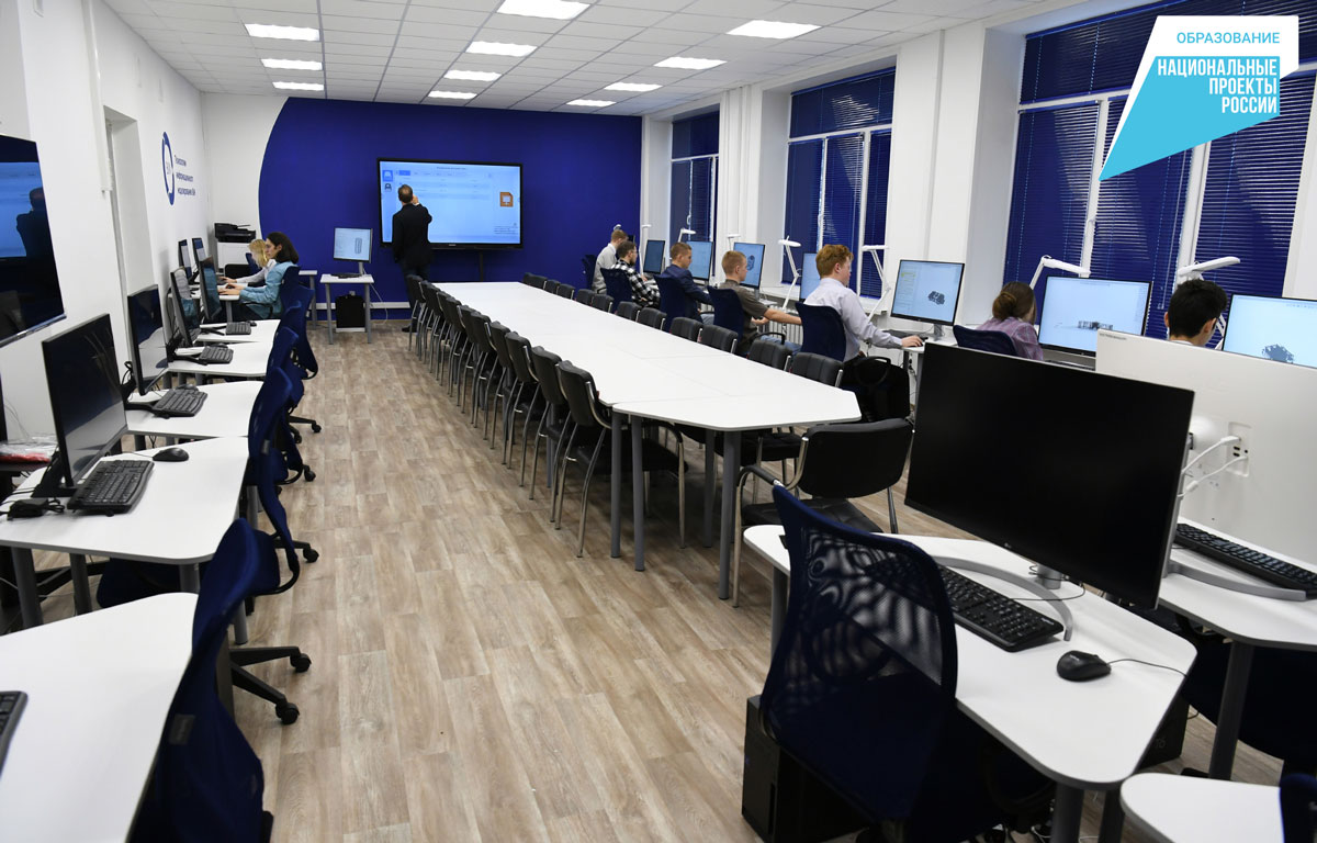 В Тверском технологическом колледже по поручению губернатора Игоря Рудени открылись две новые профмастерские