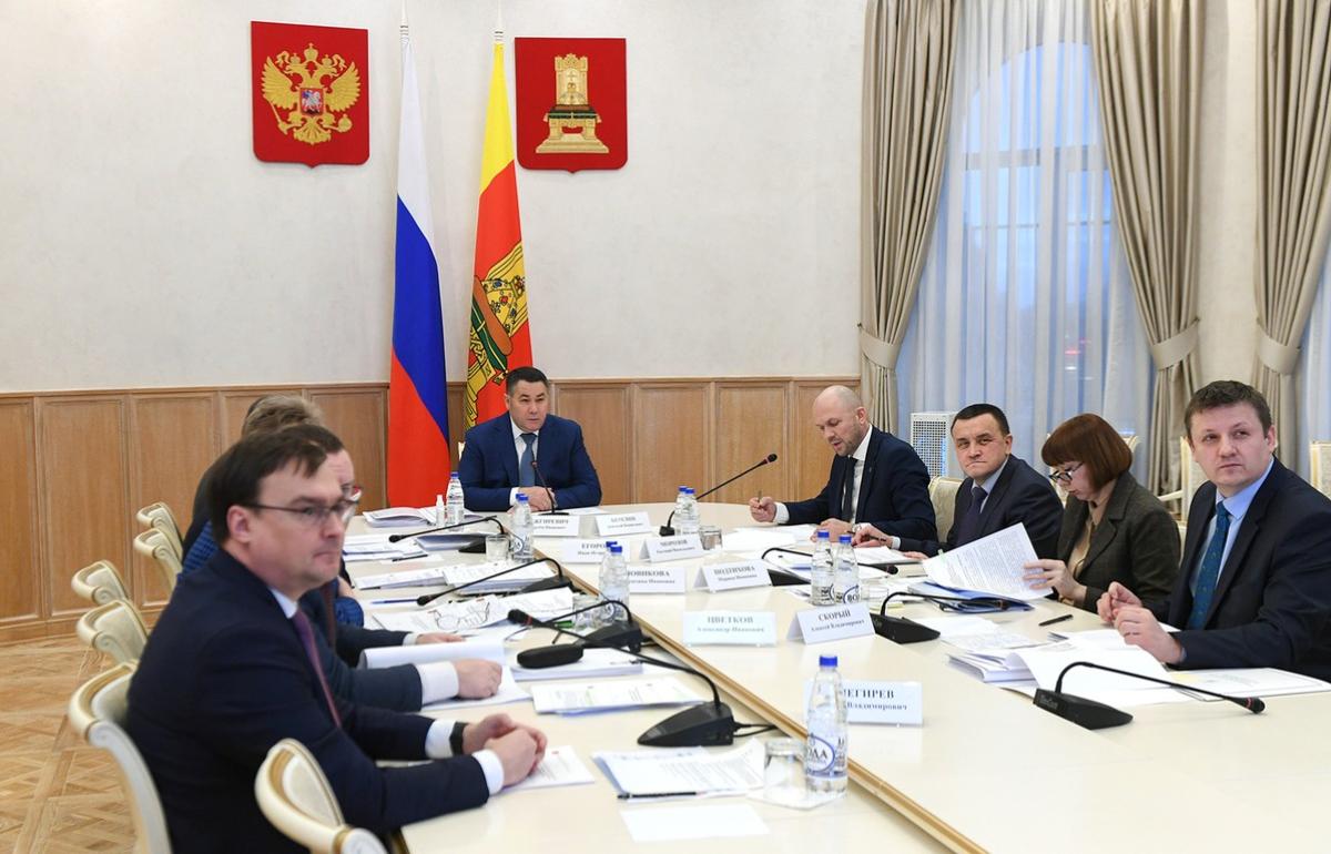 Игорь Руденя обсудил с заместителями председателя правительства Тверской области ход работ по установке ФАПов