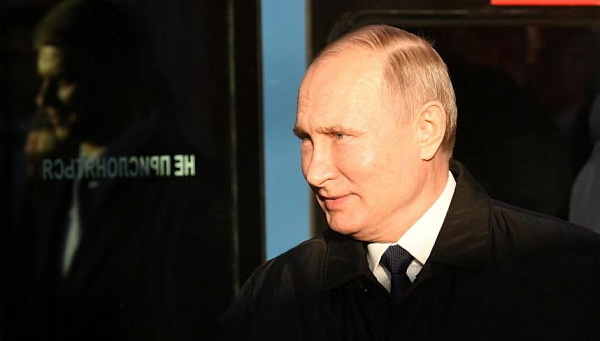 Владимир Путин проехался в наземном метро на тверской «Иволге» 