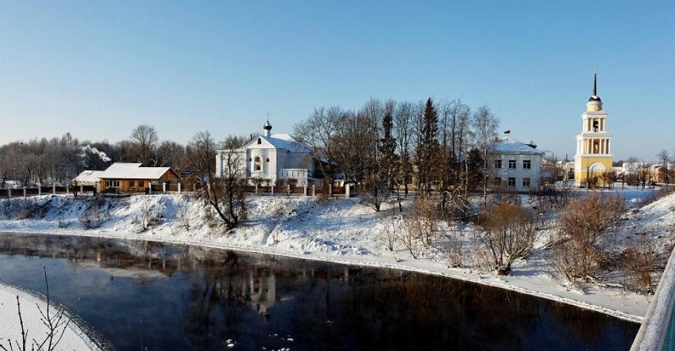 Тверская обл селижаровский. Петропавловская Церковь Селижарово. Селижарово Тверская область. Поселок Селижарово Тверская область.