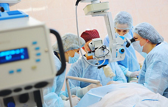 В Твери в областной клинической больнице начали делать новую высокотехнологичную операцию на роговице - новости Афанасий