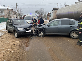 В ДТП в Кимрах пострадали пять человек - новости Афанасий