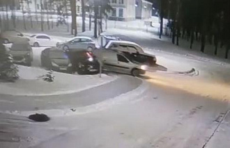 В Конаковском районе повредили три автомобиля - новости Афанасий