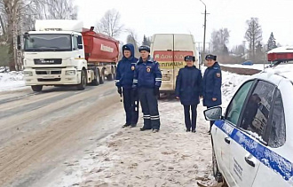 В Торжке восемь автолюбителей оплатили штрафы за нарушение ПДД после рейда ГИБДД и судебных приставов - новости Афанасий