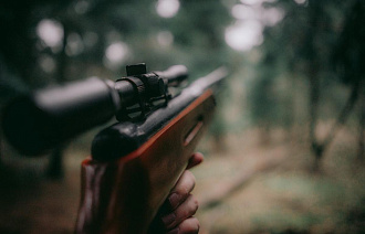 В Калининском районе осудили охотника, случайно застрелившего товарища - новости Афанасий