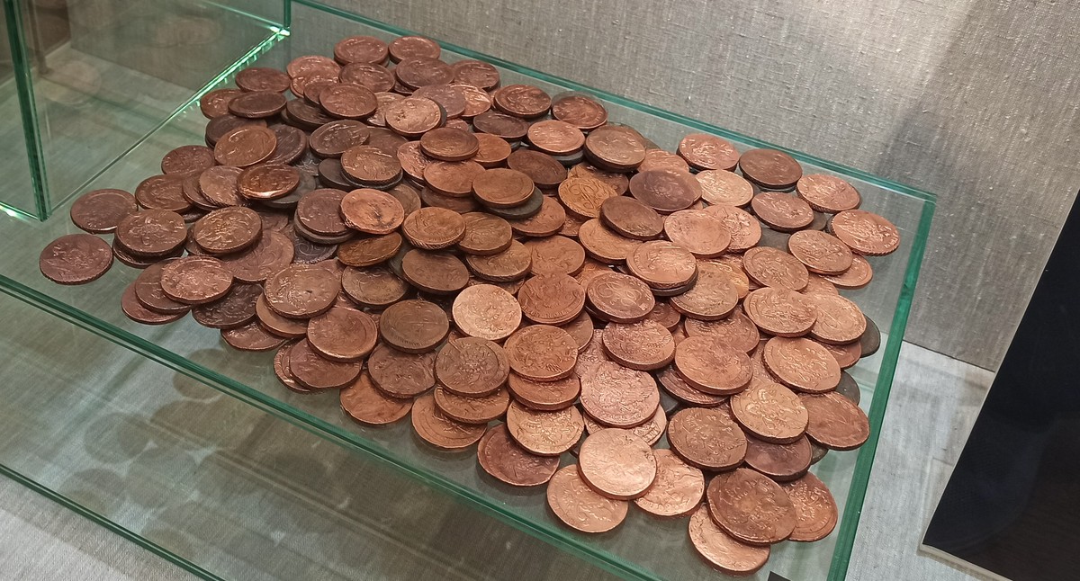 Затьмацкий посад тверь. Археологические находки монголов. Тверской клад. Тверской клад. Находки кладоискателей.