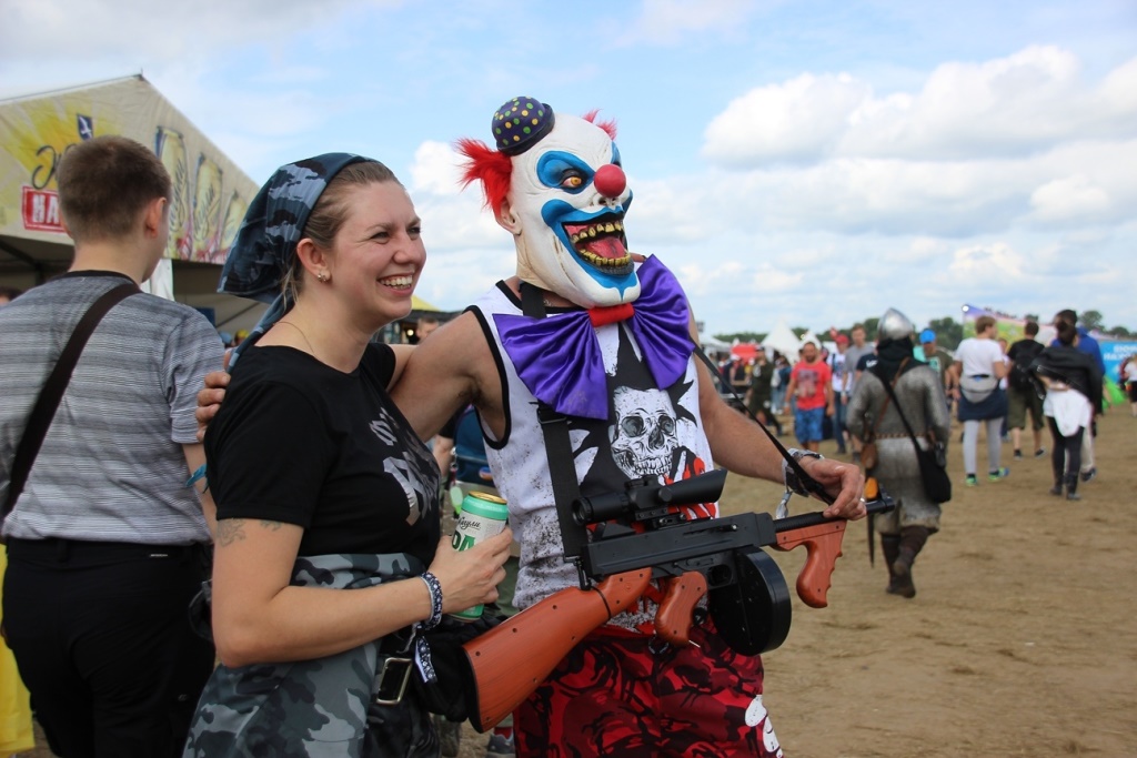 Солнечный фестиваль. Фестиваль охоты вологда. Когда следующий фестиваль. Фестиваль солнечного медведя англия. Когда следующий фестиваль.