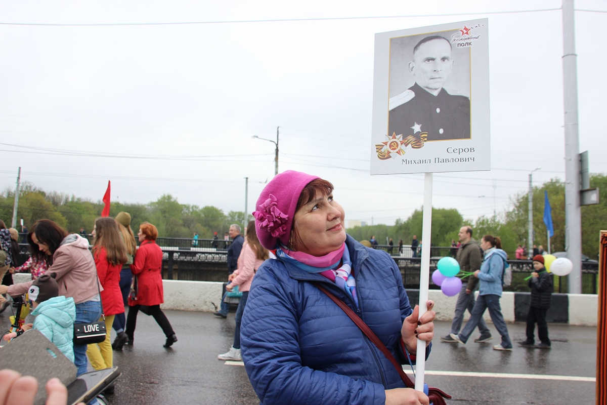 Бессмертный полк в Твери