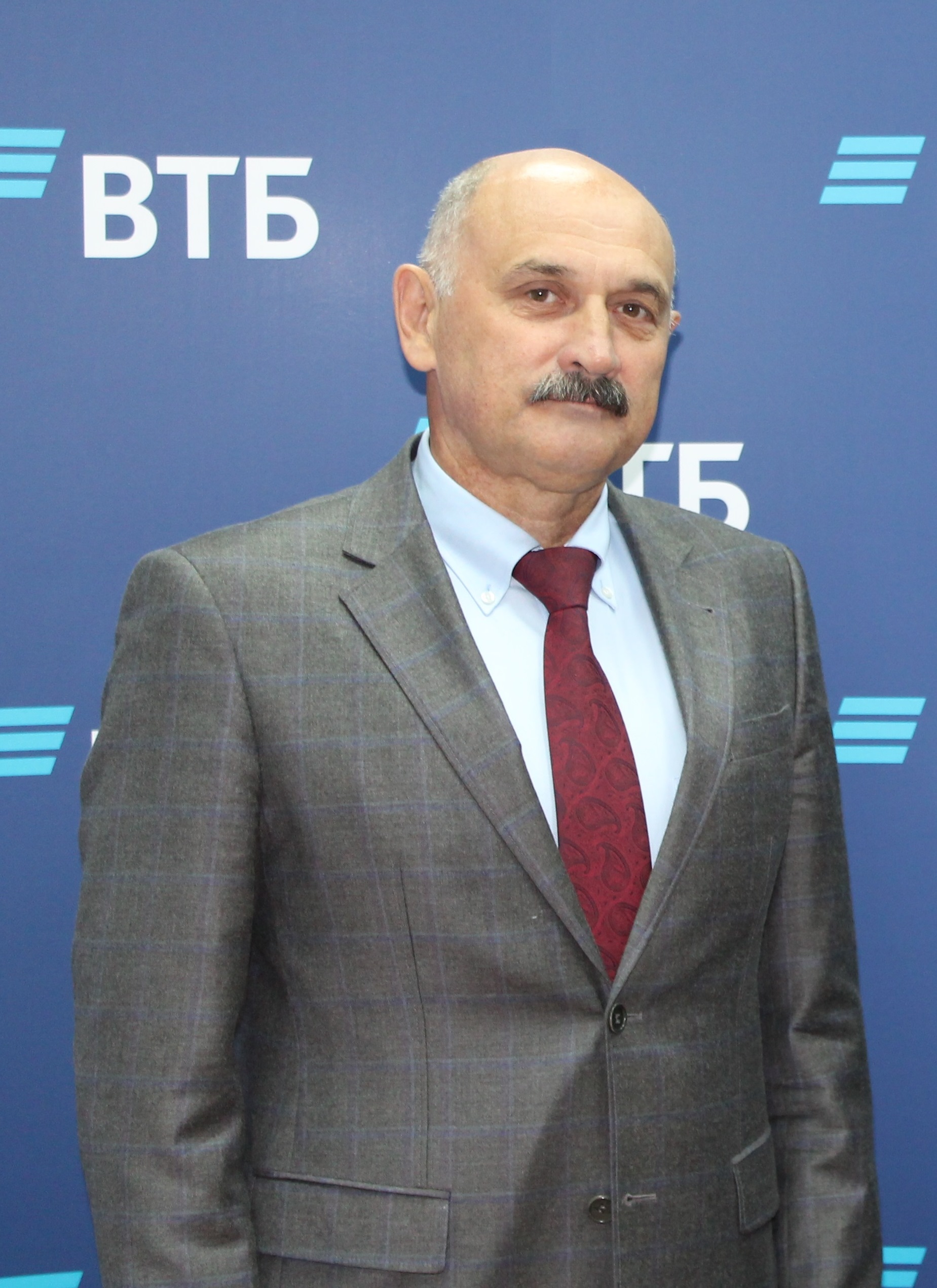 Пряхин втб николай викторович